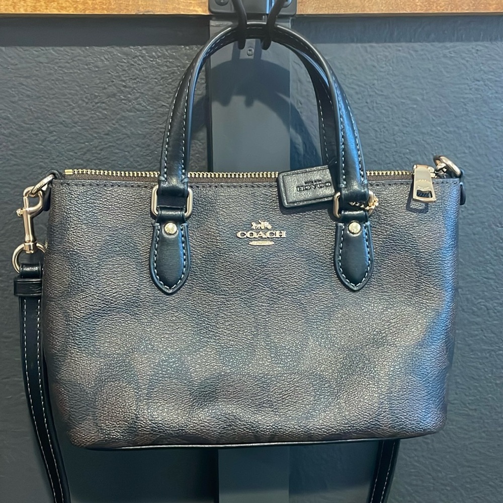 Coach mini purse